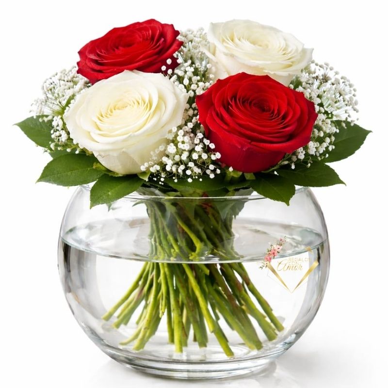 5 Pecera de 4 Rosas Rojas y Blancas - Imagen 1